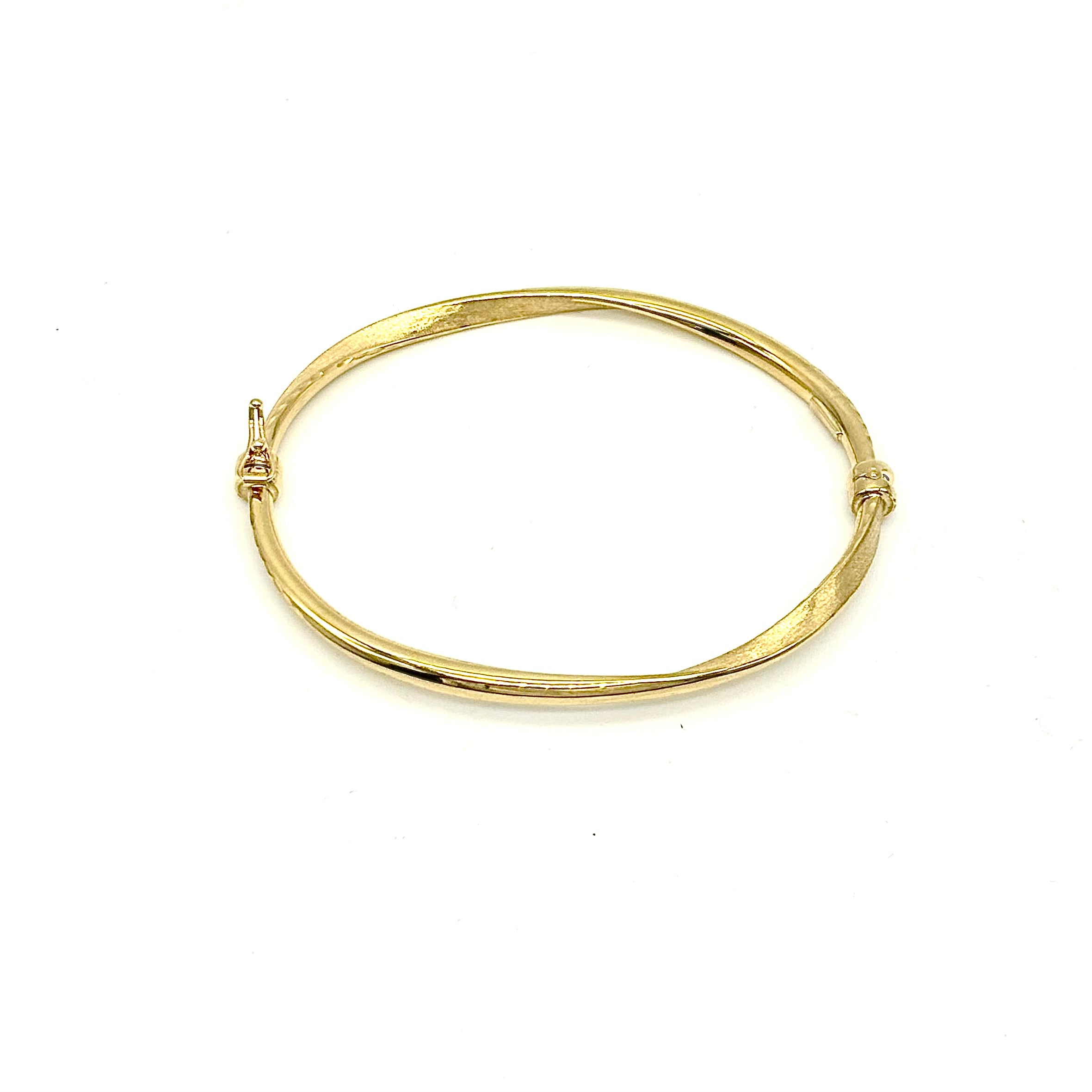 18K GOLD BANGLE BRACELET - HANDMADE IN ITALY