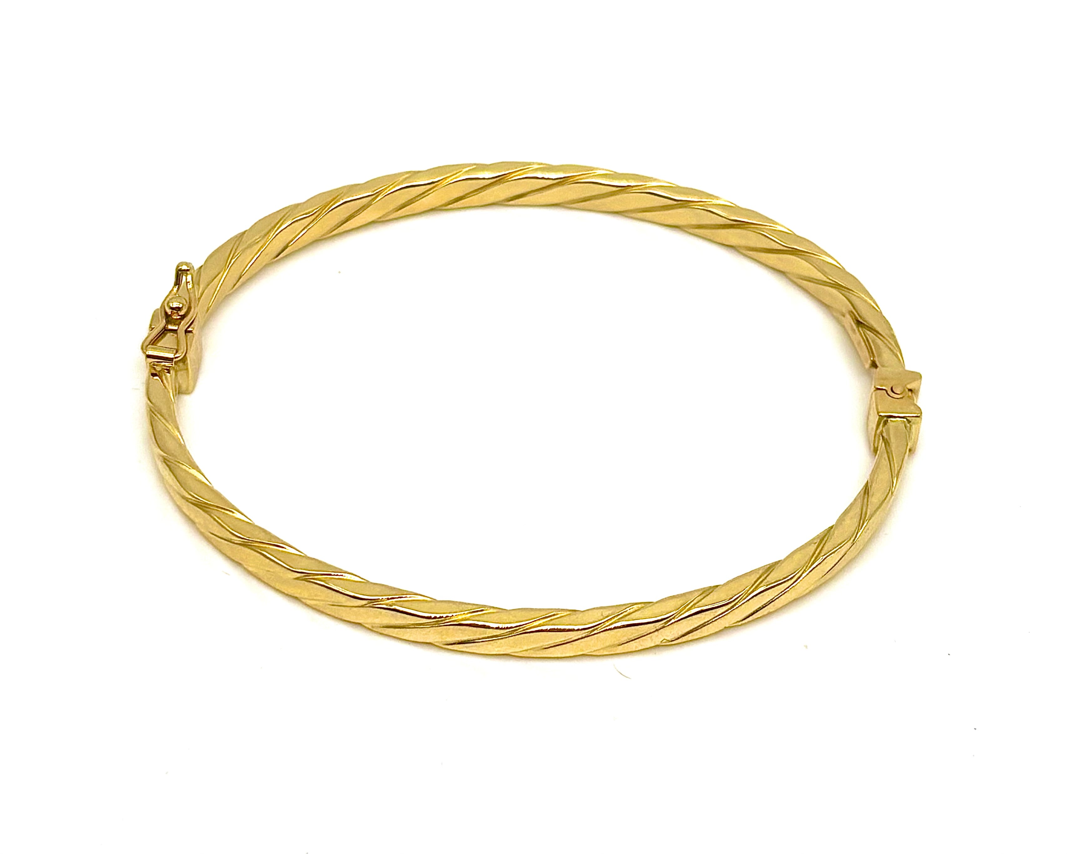 18K GOLD BANGLE BRACELET - HANDMADE IN ITALY