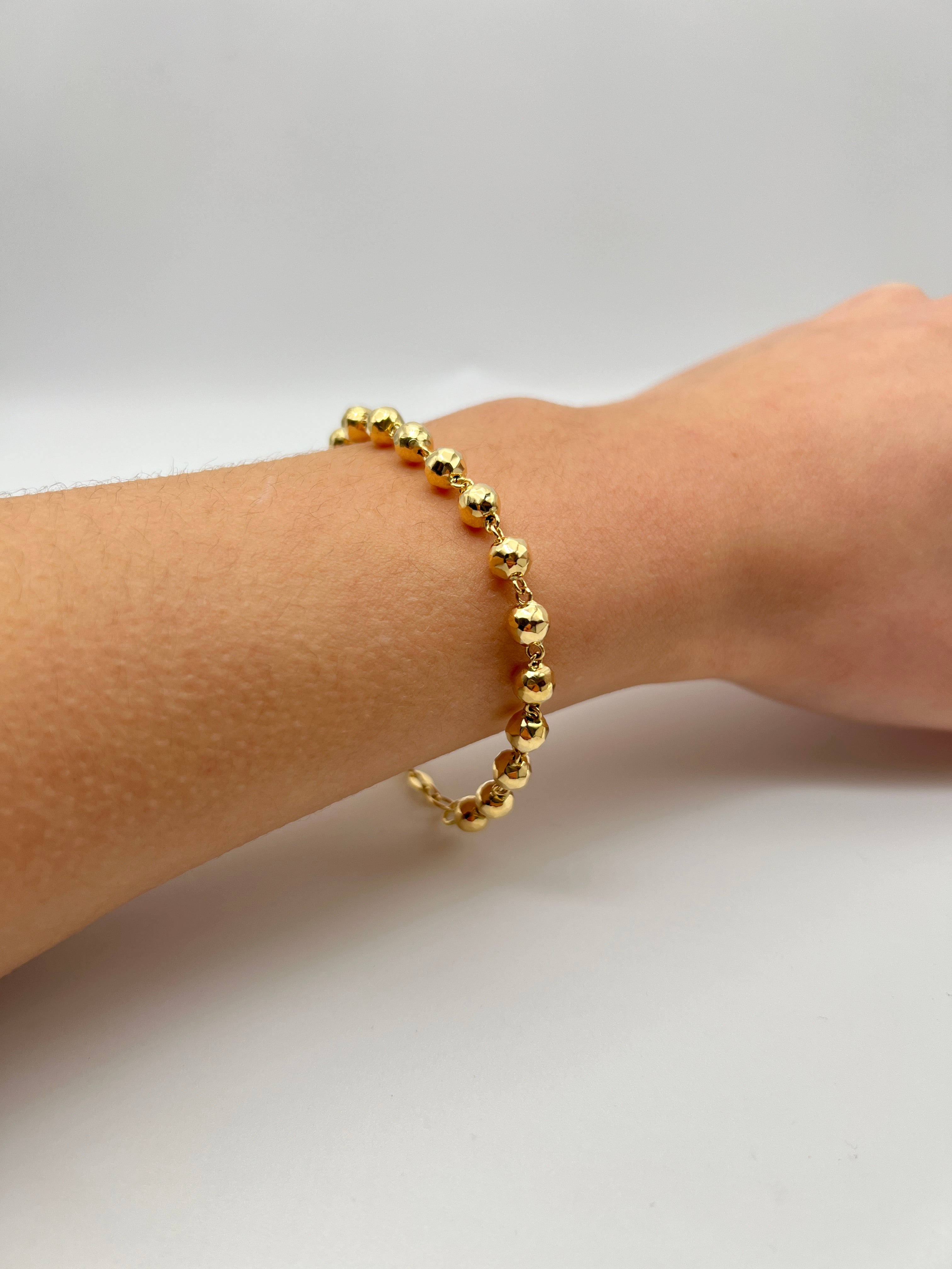 18K GOLD CAMY HAMMERED SPHERES BRACELET - HANDMADE IN ITALY