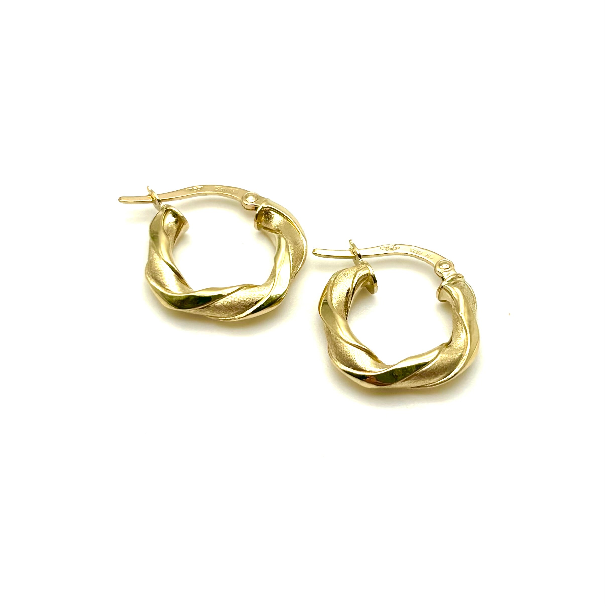 18K GOLD FEDORA HOOP EARRINGS - HANDMADE IN ITALY