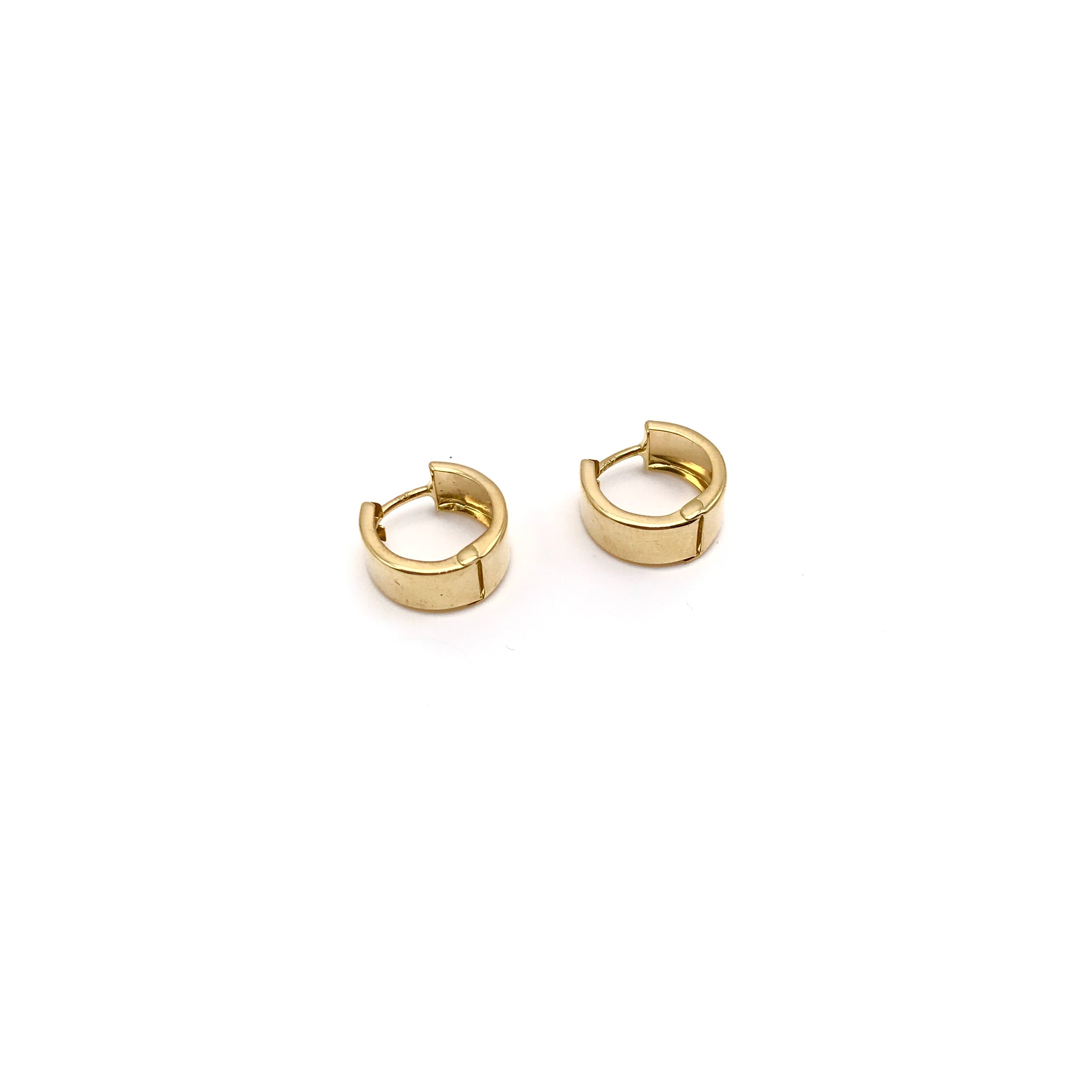 18K GOLD AREZZO HOOP EARRINGS HANDMADE IN ITALY