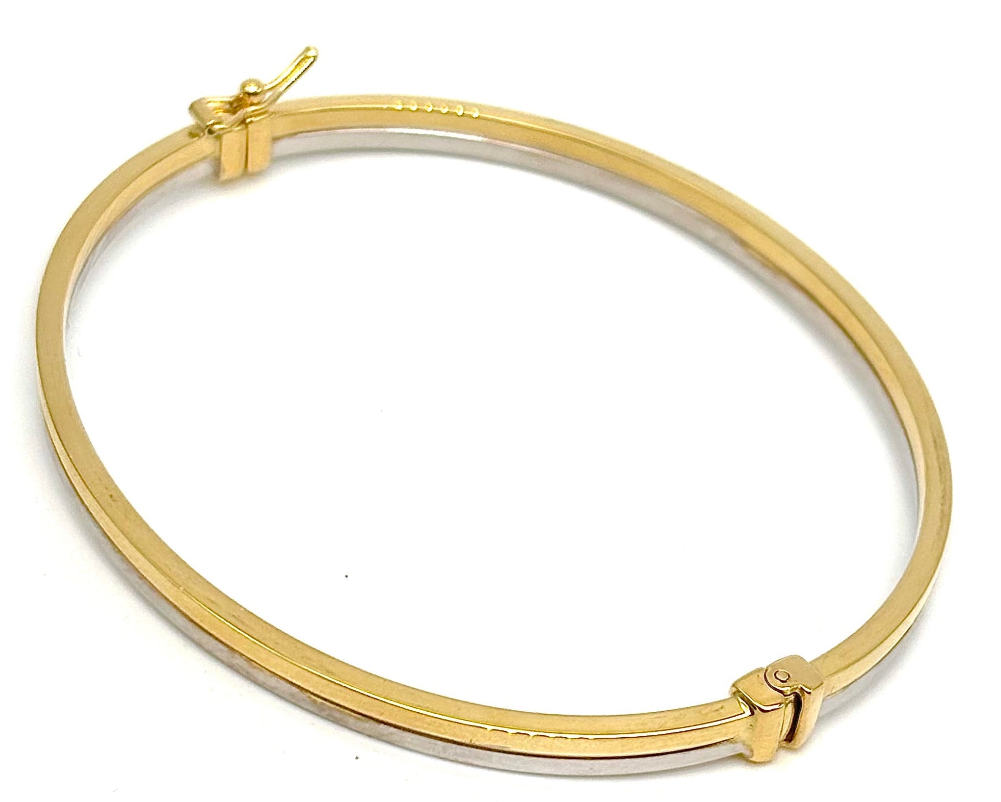18K GOLD BANGLE BRACELET - HANDMADE IN ITALY