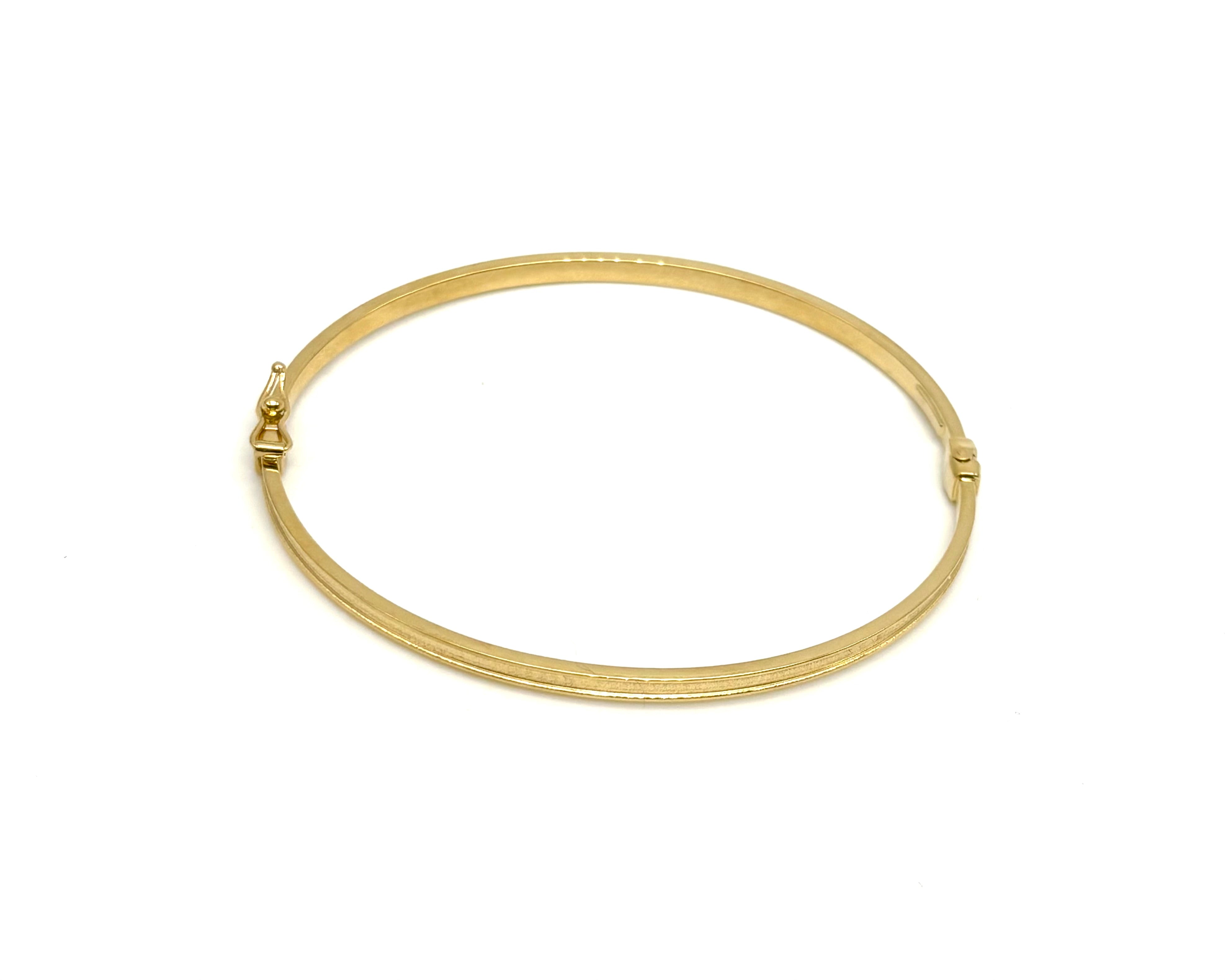 18K GOLD BANGLE BRACELET - HANDMADE IN ITALY